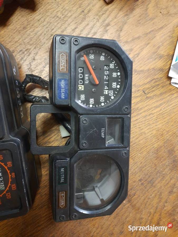 Kawasaki KLR 650 licznik zegary prędkościomierz