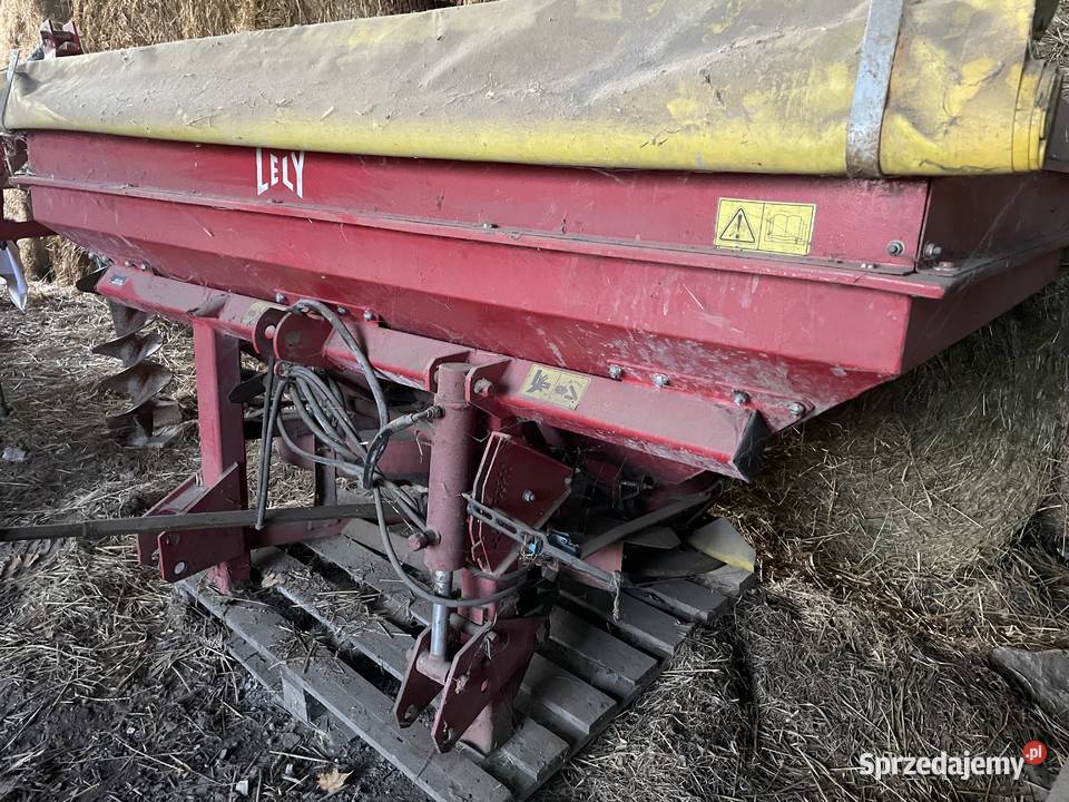 Rozsiewacz Lely Bychawa