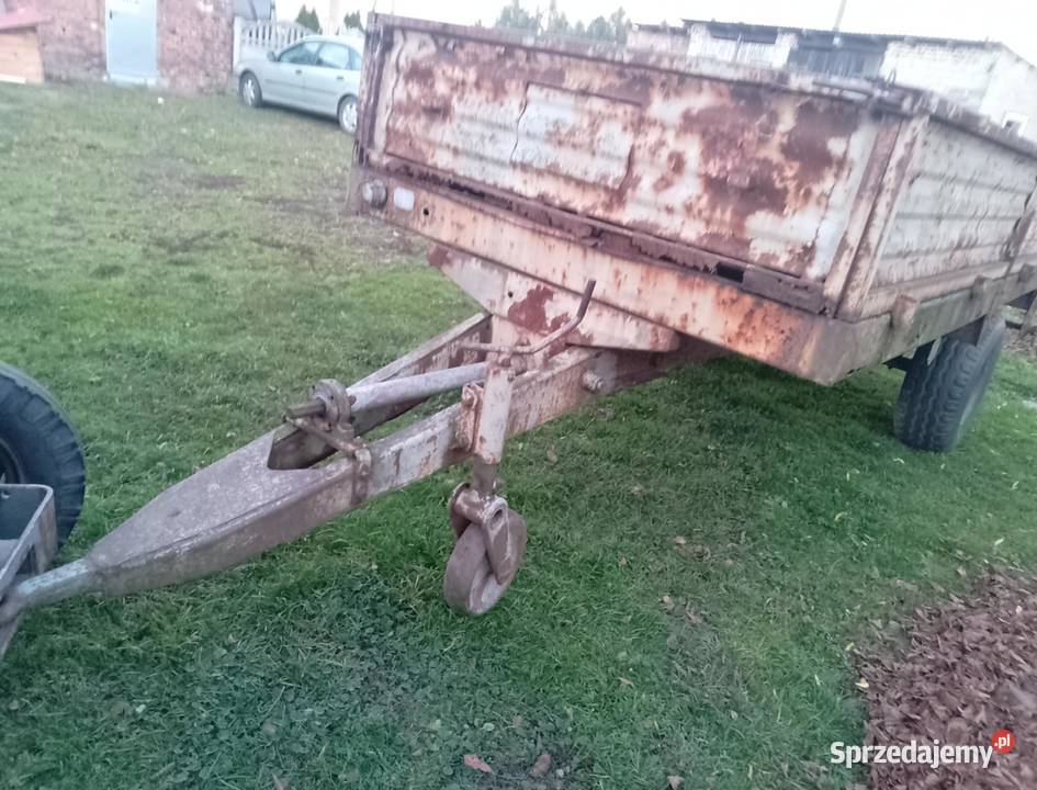 Rozrzutnik transport przyczepa 1osiowy złomu Przyczepy rolnicze Drożki