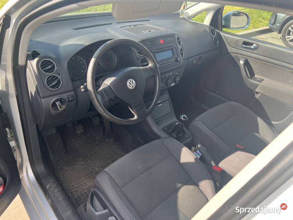 Syndyk sprzeda prawo własności do samochodu Gdańsk