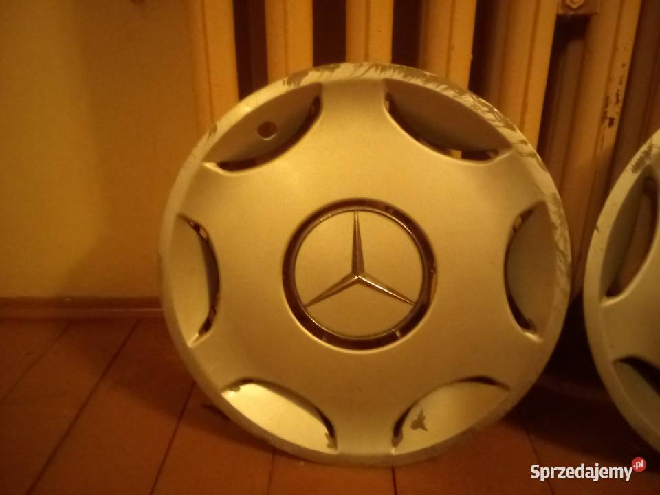 Kołpaki Mercedes 2024010024 uszkodzony Kozienice