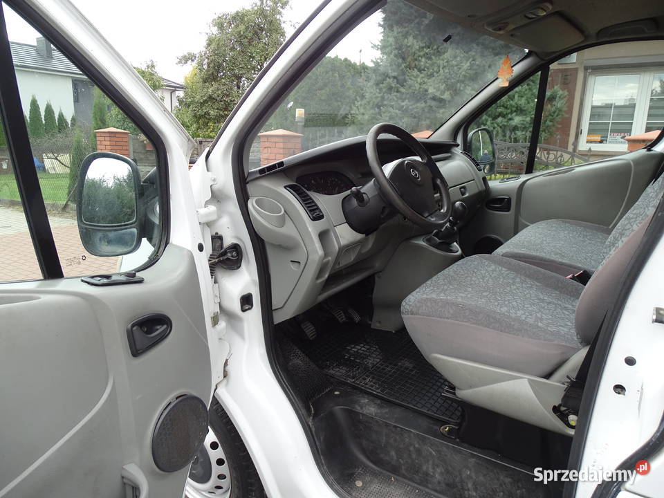 Opel VIVARO 19 TDTI101 KONI KLIMATYZACJA Poznań