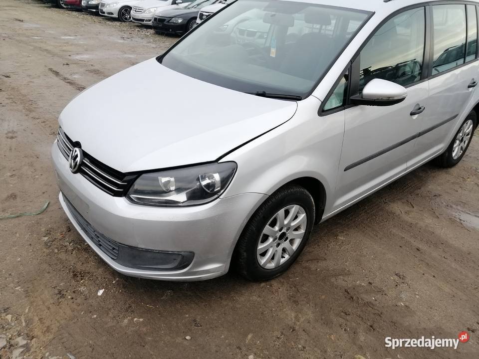 Touran 16 tdi Samochody na części sprzedam