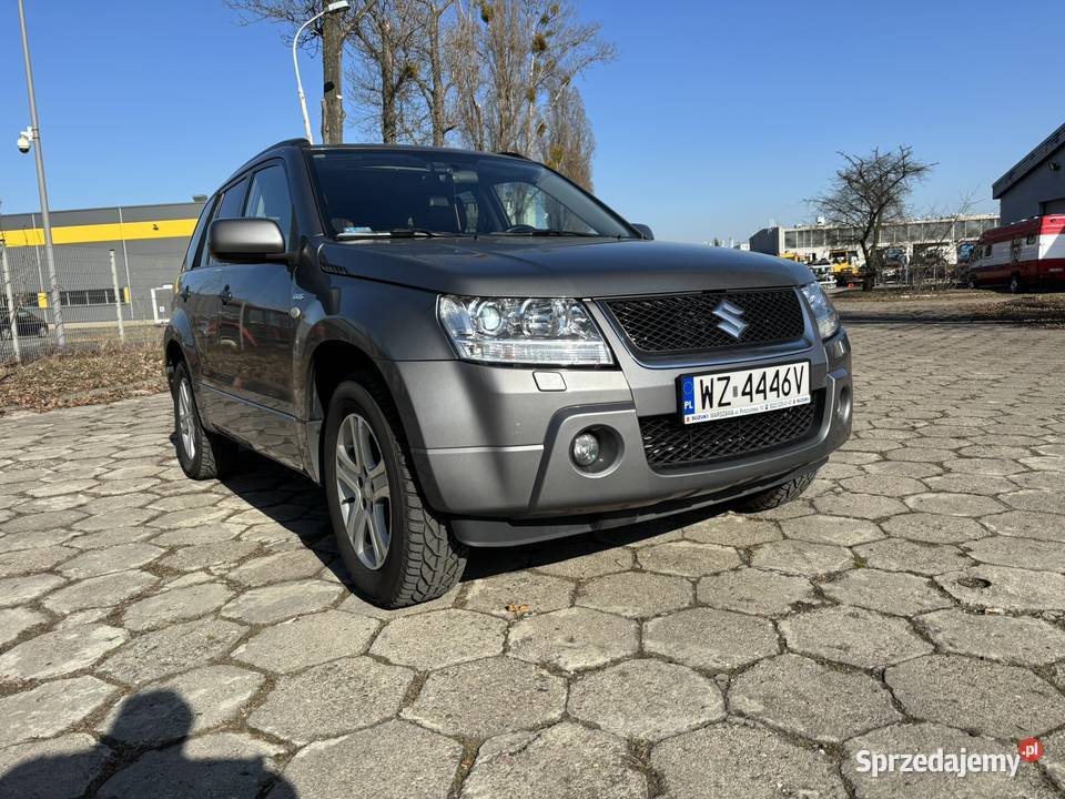 Suzuki Grand Vitara 2008 DeLuxe z pewnych rąk nieuszkodzony