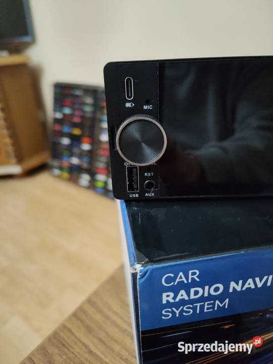 Multimedialne radio samochodowe z kamerą cofania Debrzno