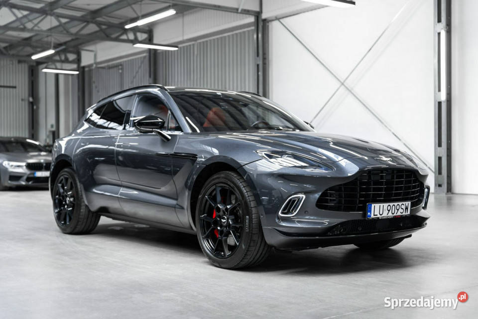 Aston Martin DBX 40 V8 550 Bezwypadkowy 17 000 małopolskie