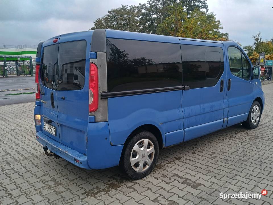 Renault Trafic long 20 dCi 9 miejsc 2007 Trafic Sieradz sprzedam