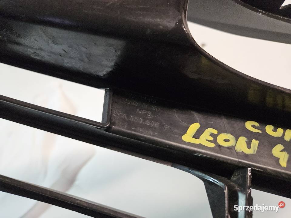 SEAT LEON 4 IV CUPRA KRATKA LEWA ZDERZAKA PRZÓD osobowe Międzychód