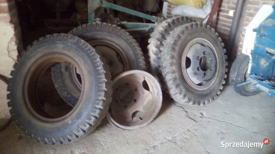 Koła 825x20 22 nieuszkodzony Drzewce