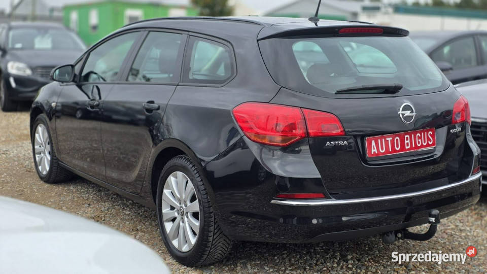 Opel Astra Mały Przebieg zarejestrowana super gniazdo AUX