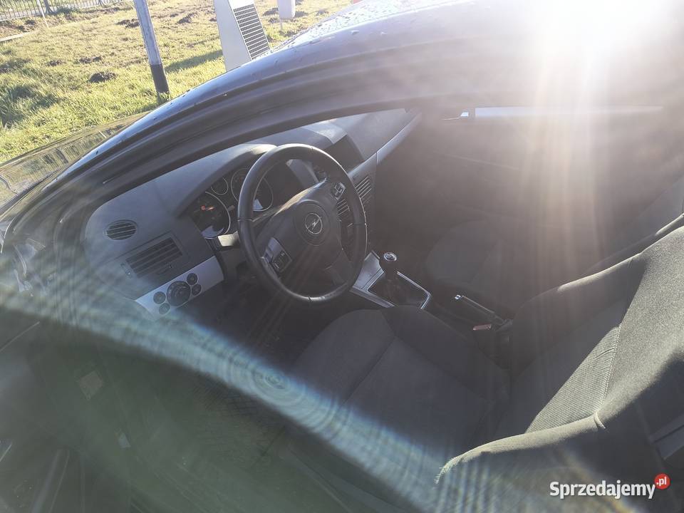 Opel Astra H GTC 16b lpg sprzedam