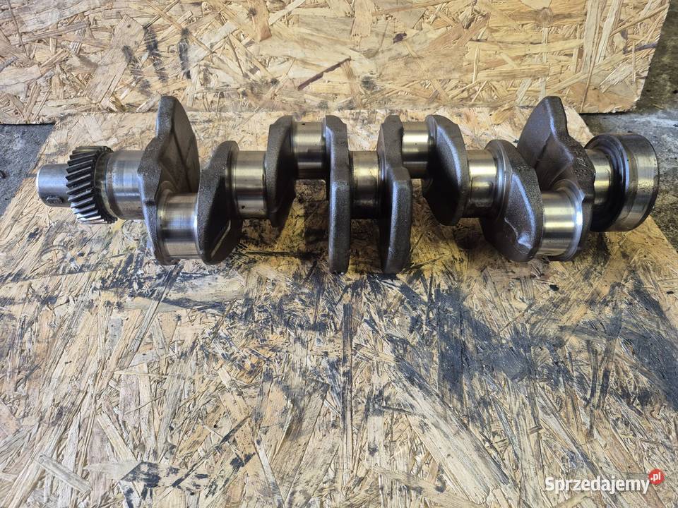 Wal Korbowy silnika 4D98E3ZSFB KOMATSU PC80 śląskie Tychy sprzedam