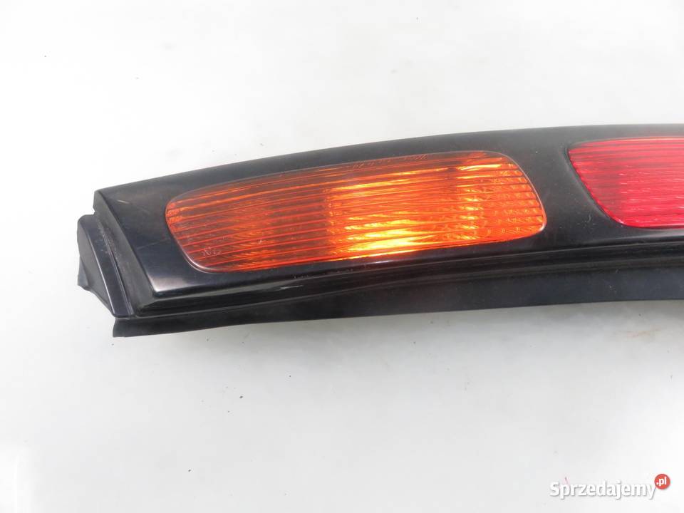 LAMPA PRAWA TYLNA TOYOTA COROLLA VIII E11