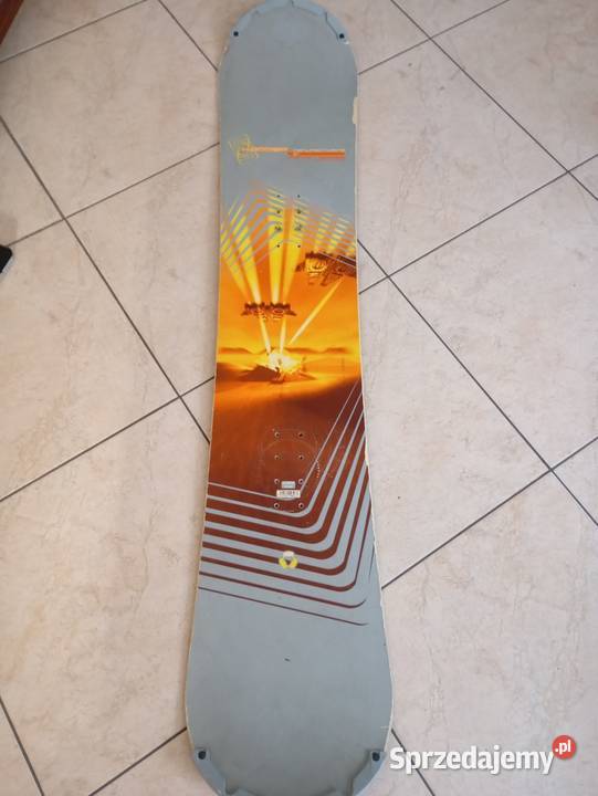 Deska snowboardowa 154