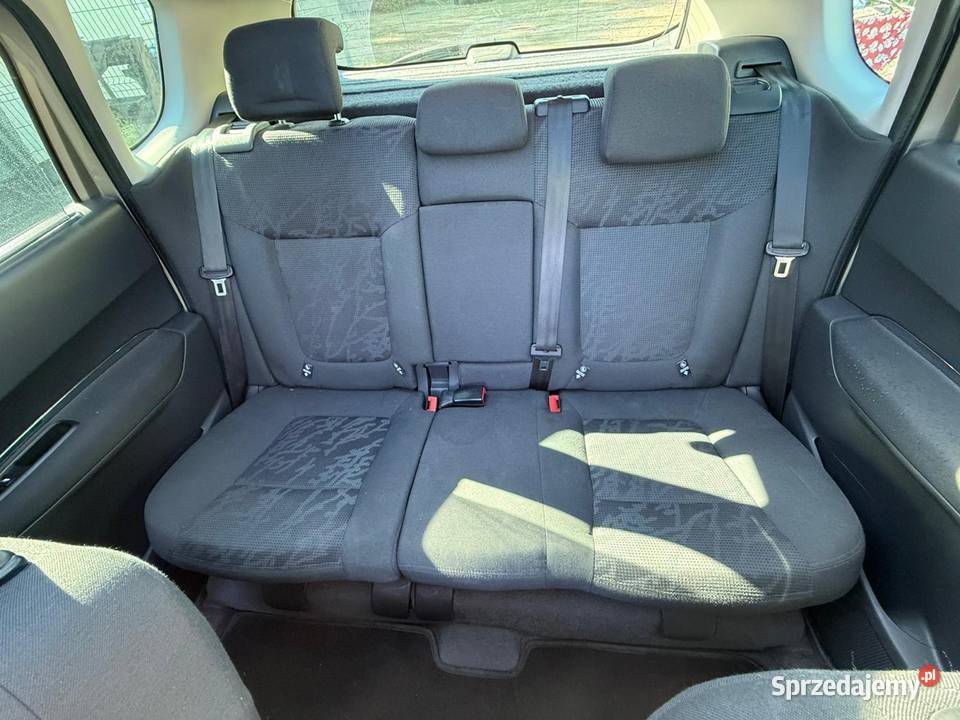 Peugeot 3008 16hdi przebieg 207 wielofunkcyjna kierownica wielkopolskie Gryżyna