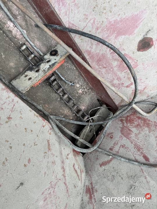 przenośnik łańcuchowy podajnik transporter wielkopolskie Strzydzew sprzedam