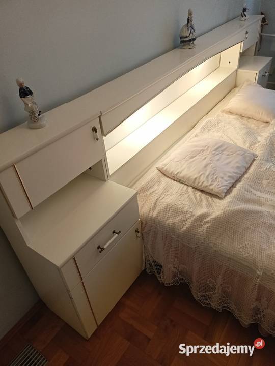 Sypialnia elegancka i funkcjonalna z dużym Kraków