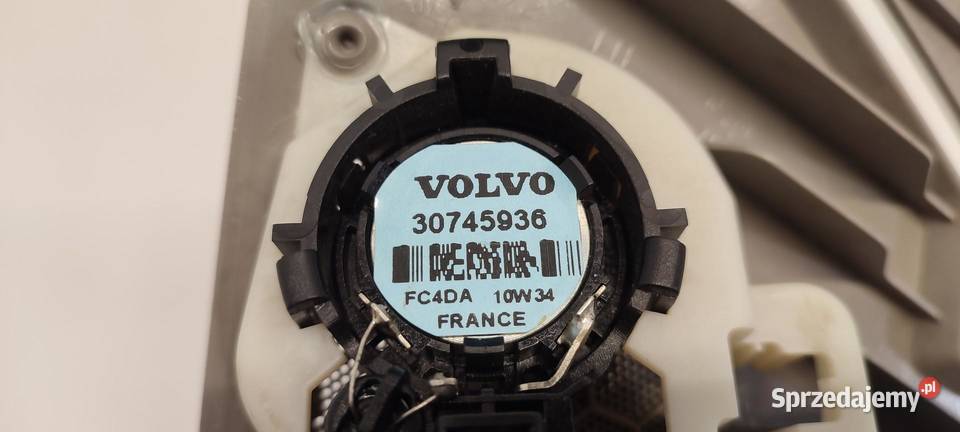 VOLVO XC90 GŁOŚNIK OSŁONA LEWY TYŁ 30745936