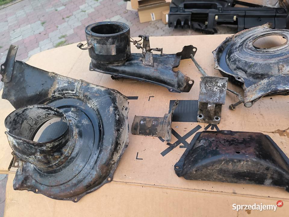 Fiat 126p 600 650 blachy silnika pslona obudowa osobowe Stalowa Wola sprzedam