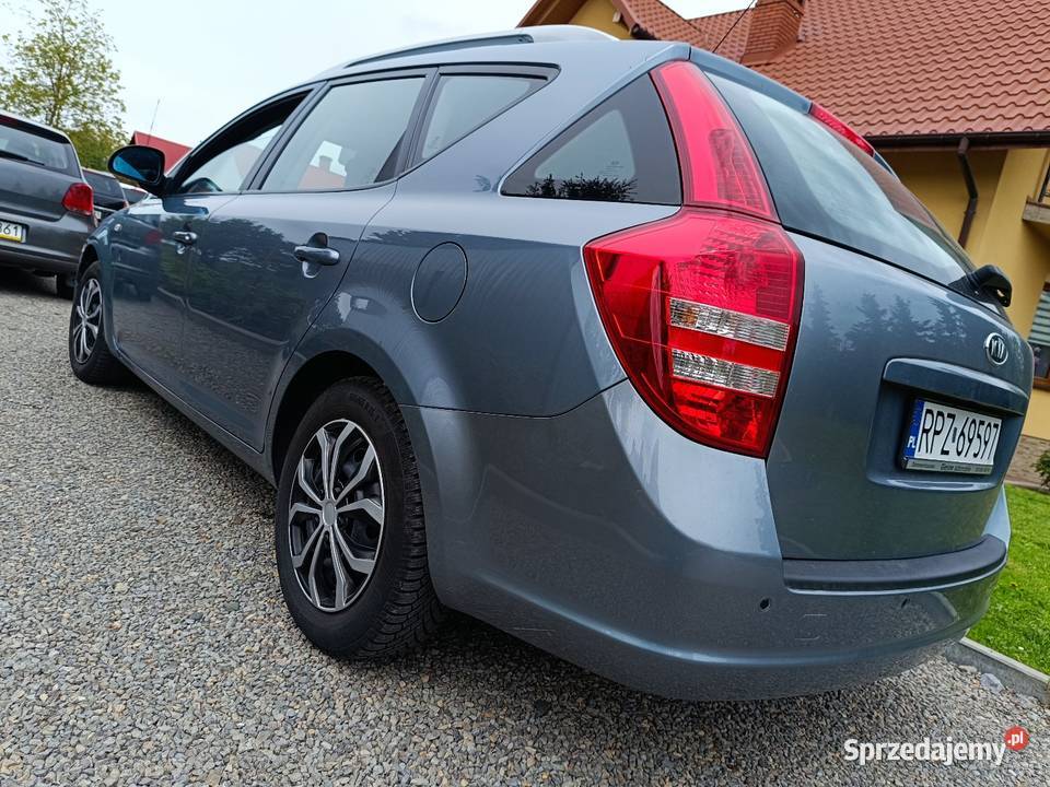Kia Ceed SW 16 16V 122 2008 z Niemiec isofix Przeworsk