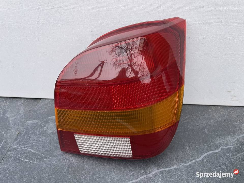 FORD FIESTA MK3 PRAWA LAMPA TYŁ Lampy tylne Ostroróg