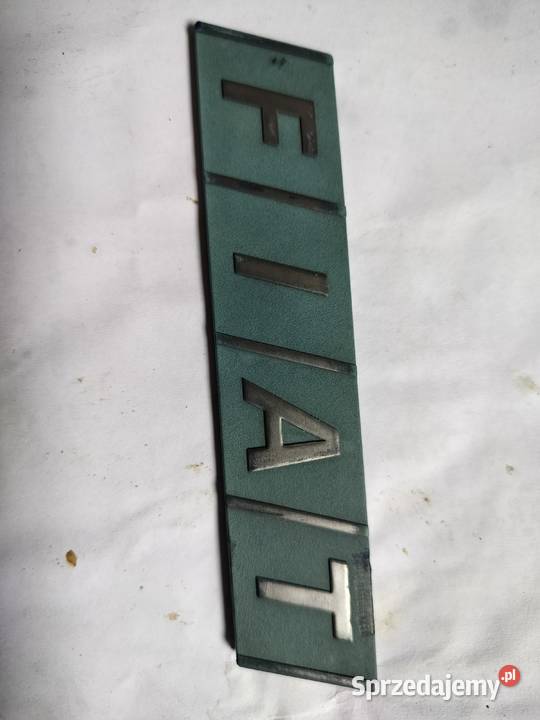 fiat ccinqecento logo na tyl Kęty