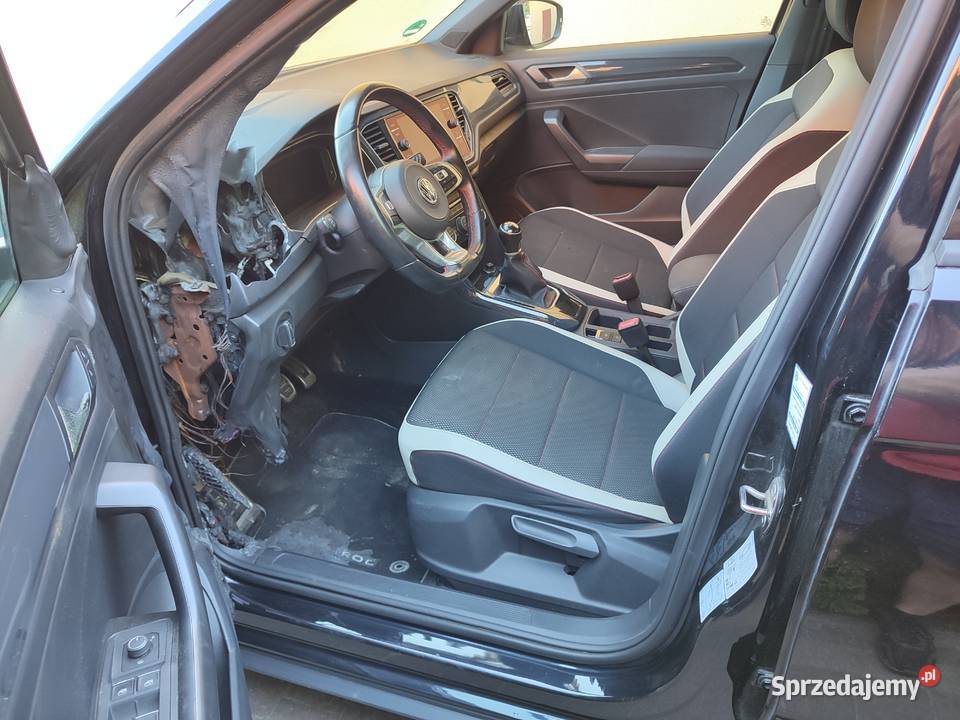 Volkswagen TRoc 15TSI 150 Manual Niemiec Bogate asystent pasa ruchu T-Roc Turek