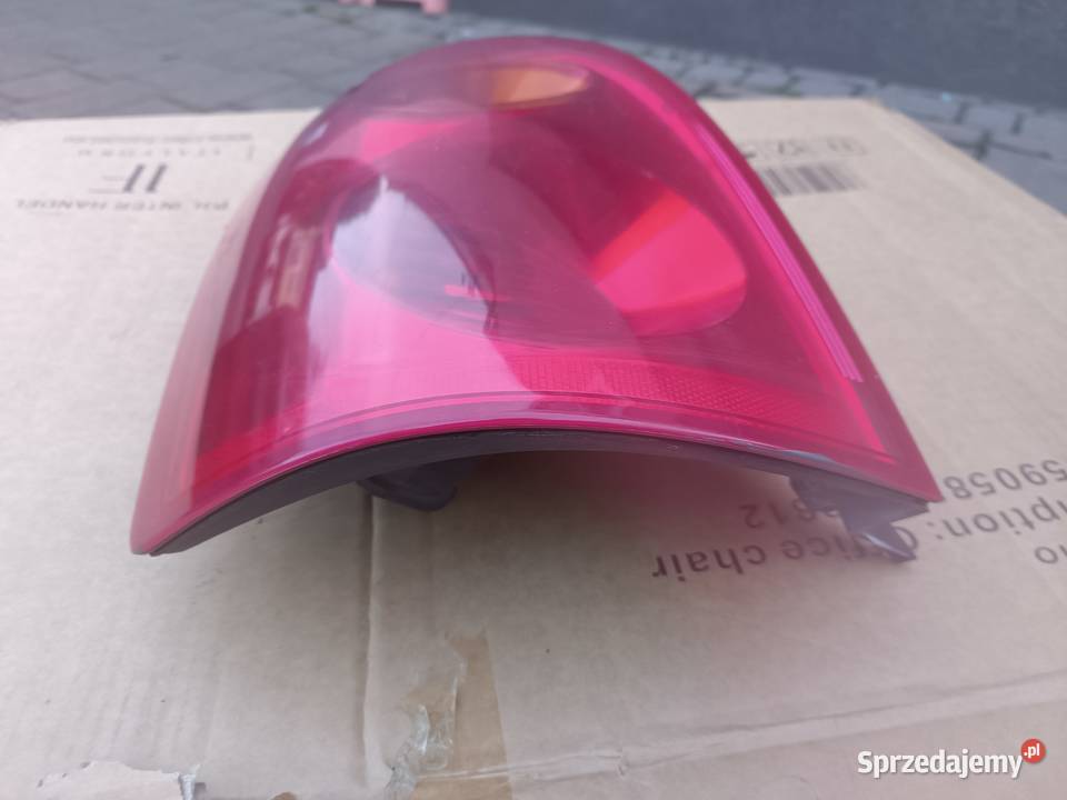 Nissan Primera P12 lampa lewy tył tylna lewa Częstochowa