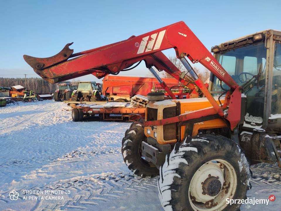 Ładowacz czołowy Maillux Renault 10654 wielkopolskie Łobżenica