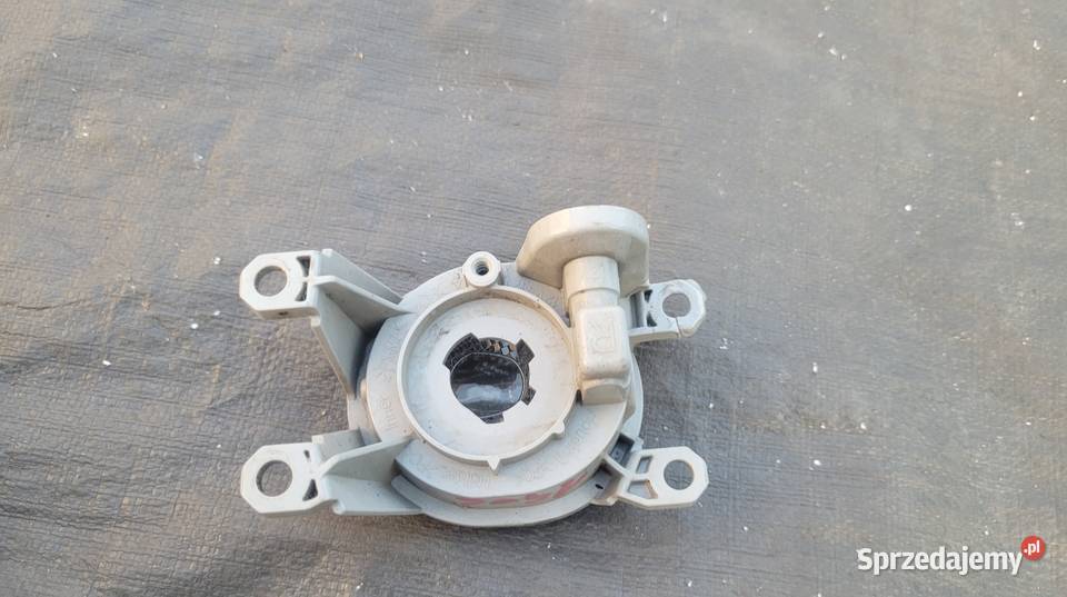 TOYOTA YARIS IV COROLLA E21 HALOGEN PRAWY KOITO