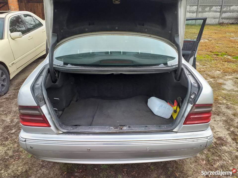 Mercedes w210 27 CDI 2001r CZĘŚCI Rok produkcji 2001 podkarpackie Pysznica