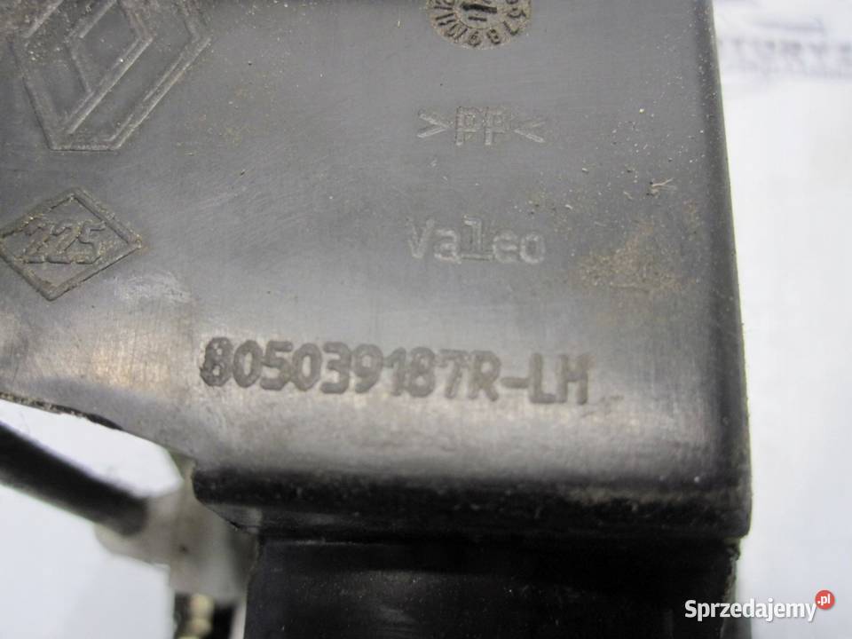 DACIA DUSTER I 13r zamek drzwi lewy przód