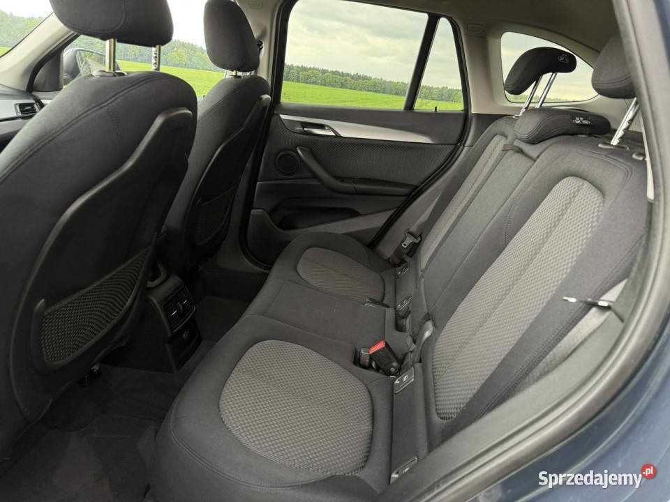 BMW X1 20i 190 xDrive20i Bezwypadkowy 97 Serwis sprzedam