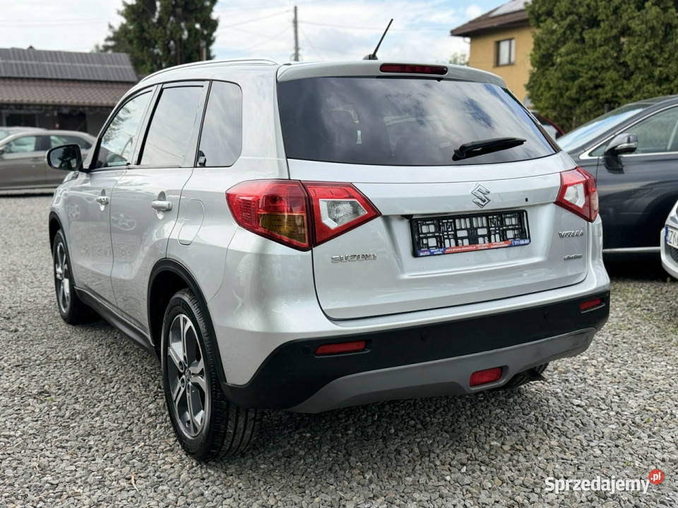 Suzuki Vitara 16 i4X4 allgrip skora radar kamera centralny zamek Łodygowice sprzedam