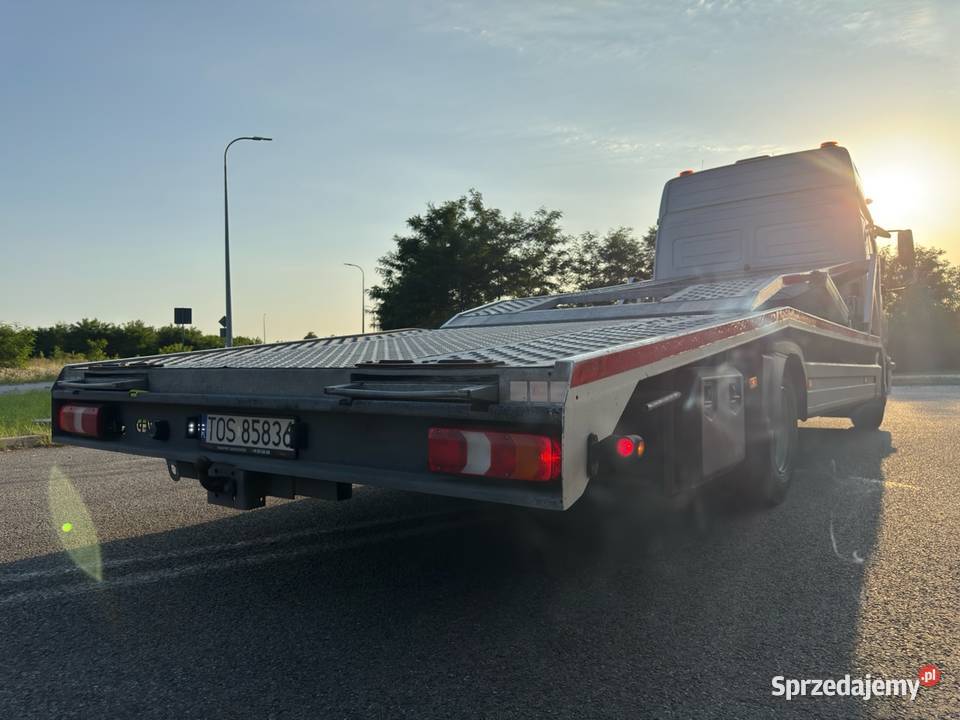 Mercedes Atego 1023 Autolaweta na dwa auta Pomoc 895000km Ostrowiec Świętokrzyski