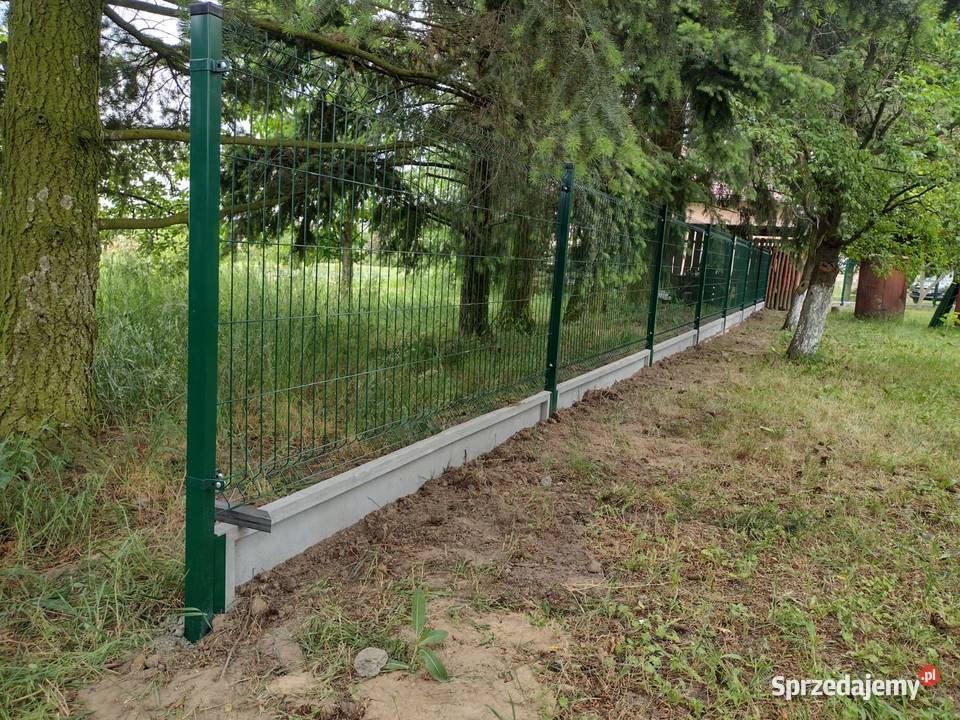Panele Ogrodzeniowe 3D Solidne Siatki i panele Krobielewko
