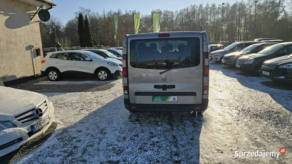 Renault Trafic 9 miejsc 2 komplety kół III 2014 ABS Zieleniewo