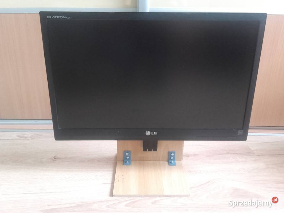 Monitor LG Flatron E2241SBN FullHD 215cala VGA z 22" Bydgoszcz