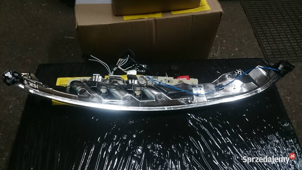 Lampa lewa led Peugeot 208 Lewe Piła