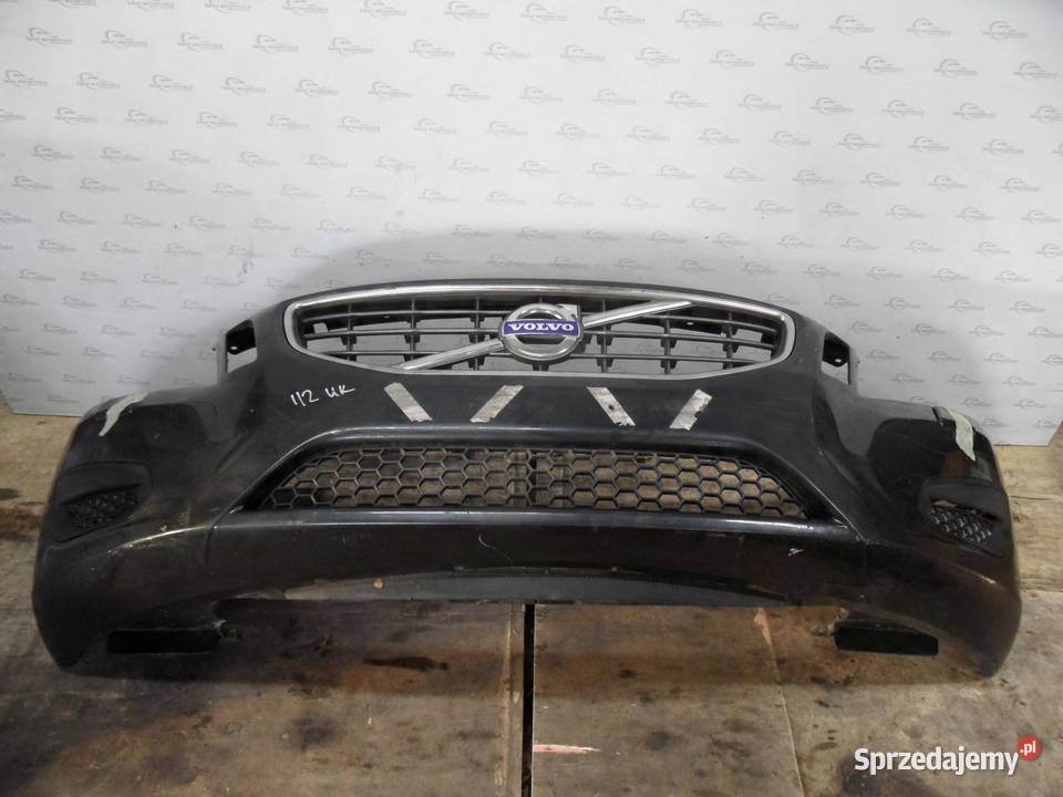 VOLVO S60 II 11r zderzak przód