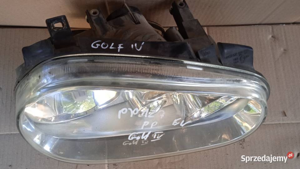 VW GOLF IV LAMPA PRZÓD PRAWA EU Zbierkowo