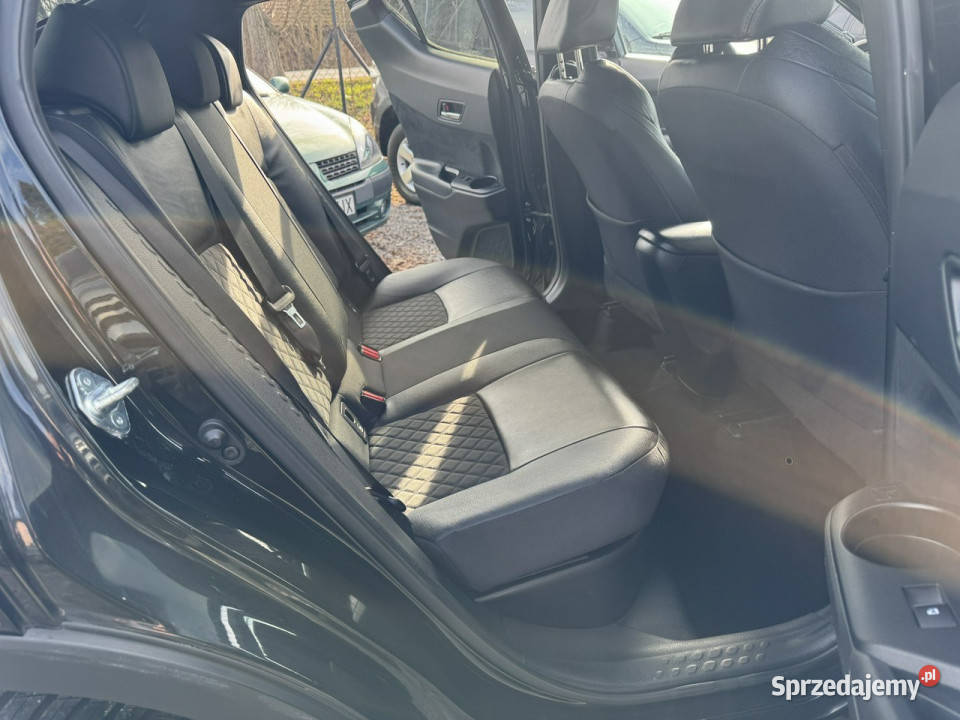 Toyota CHR 18 selection skóra full LED hybryda m automatyczna Łodygowice sprzedam