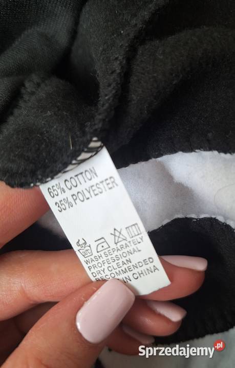 Krótka sportowa bluza czarna bawełna 36 z Bluzki i koszule Kraków