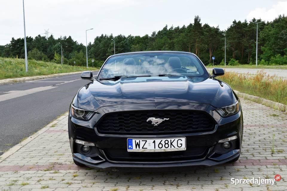 Ford mustang Cabrio 37 benz 66000 super stan 67000km