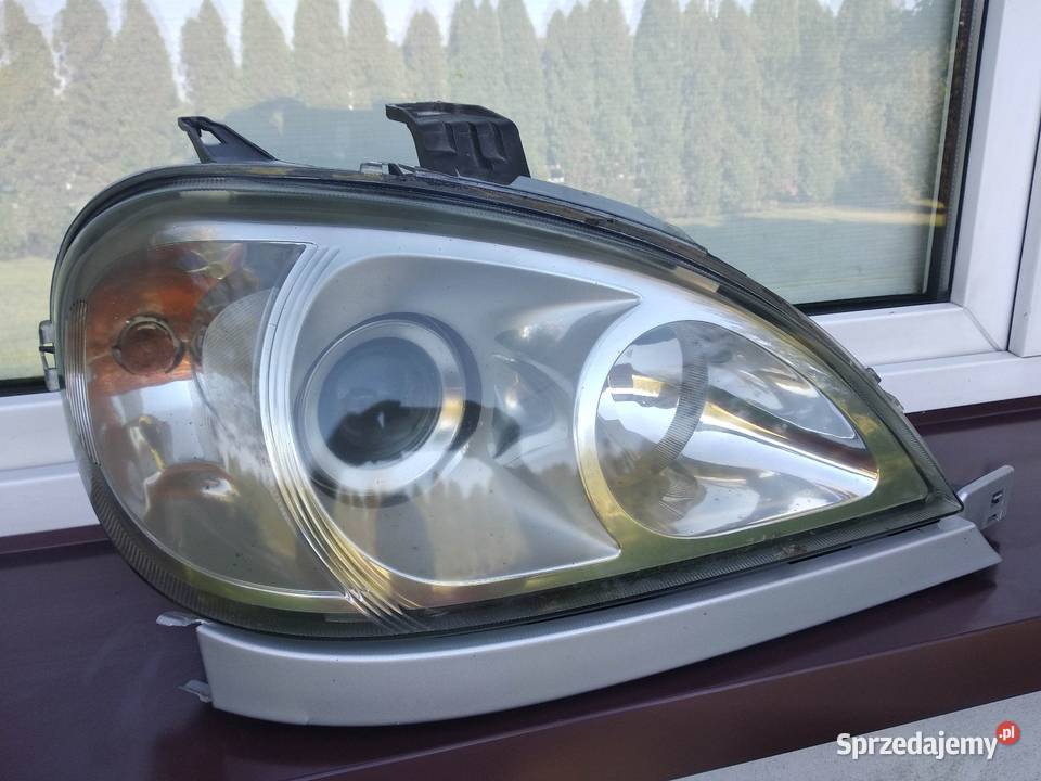 Mercedes ML W163 LIFT lampa przednia prawa łódzkie Sieradz