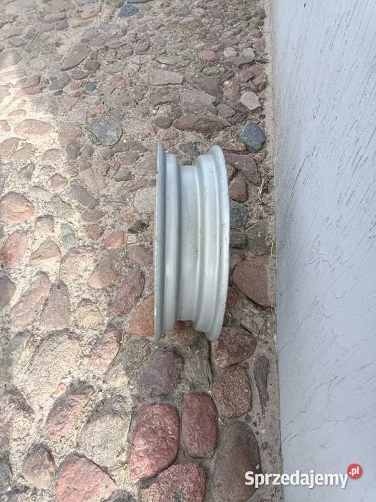 Felga ursus C325 328 330 przednia Ursus Pozostałe Budy