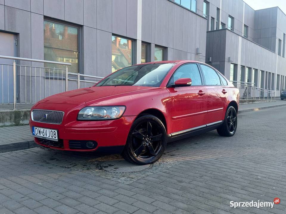 Volvo S40 2,5T AWD Summum 220 KM BENZYNA 4X4 Automat SKÓRA ALUSY17