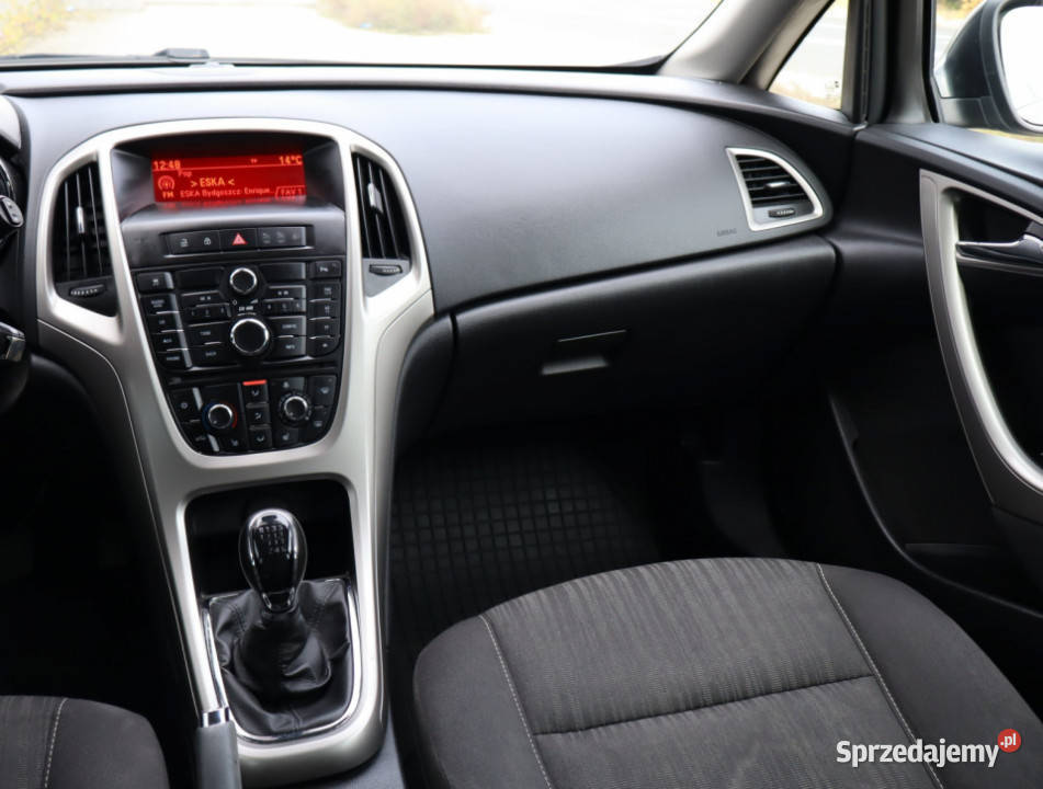 Opel Astra 14 T ASR (kontrola trakcji) Piaseczno