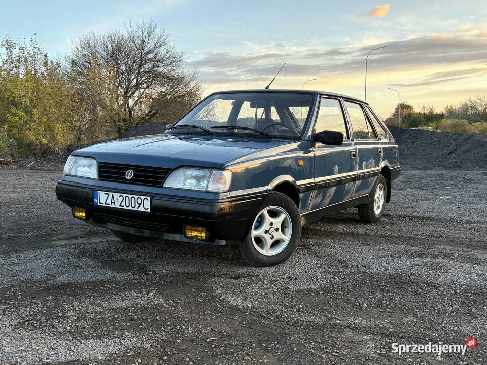 Polonez caro 15gle LPG 117000km Caro Zamość