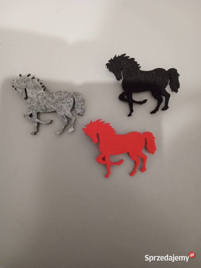 Broszka przypinka filcowa Tychy